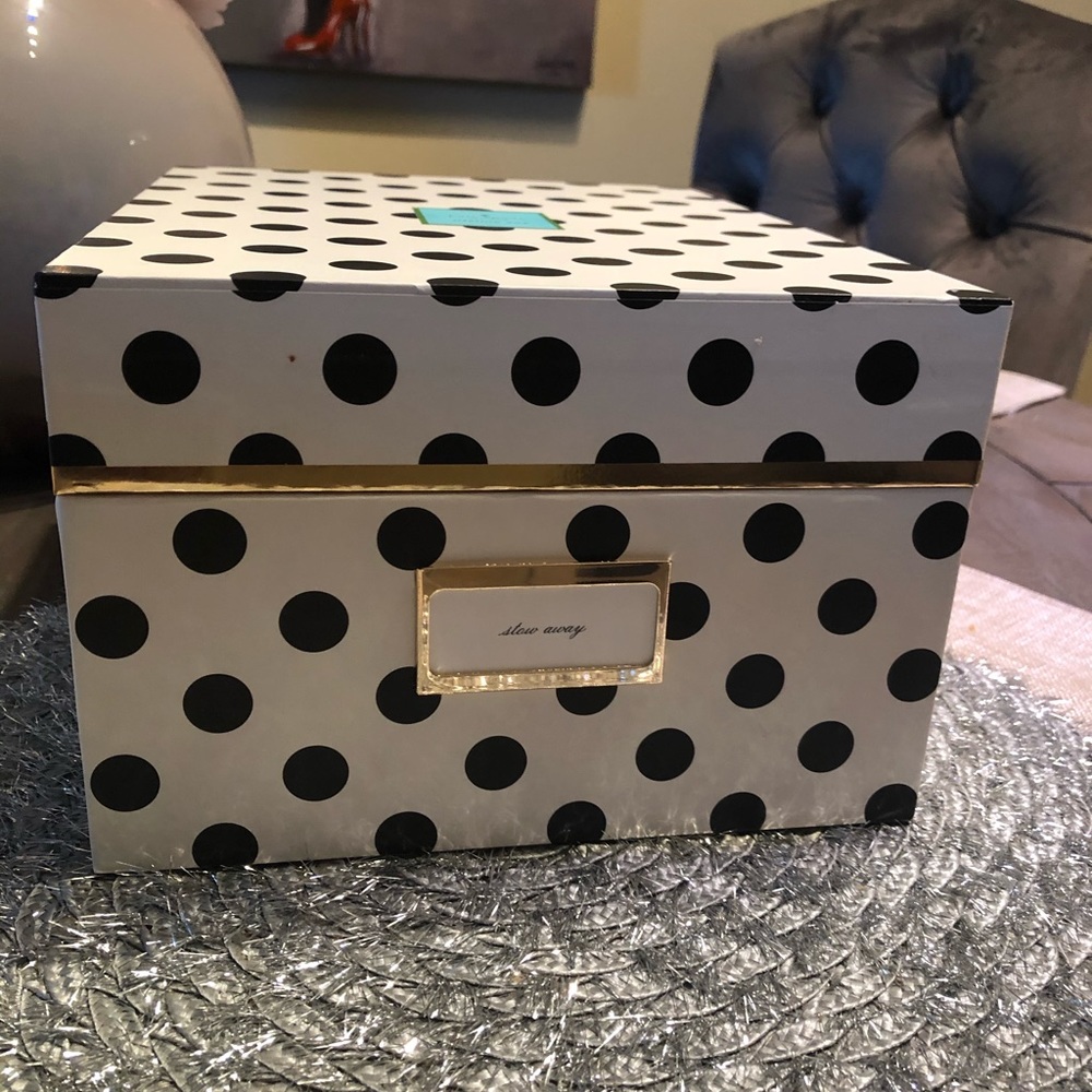 NEW Add’s!♠️ Kate Spade Gift Box Extravaganza!! - Picture 6 of 8